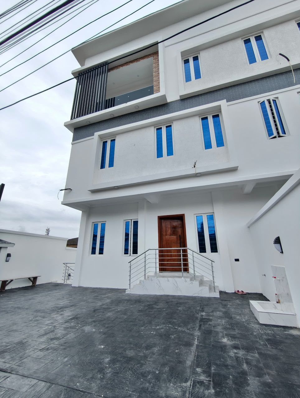 4-Bedroom Duplex With GYM Cinema and BqFor Sale in Opebi Ikeja, Lagos — ₦500,000,000 | GidiStay — 1 bed duplex in Ikeja, Lagos (interior)